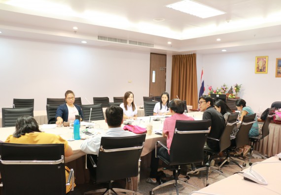 ภาพกิจกรรม คณะวิทยาศาสตร์และเทคโนโลยี จัดประชุมเรื่อง การจัดค่ายวิทยาศาสตร์โรงเรียนสาธิตฯ