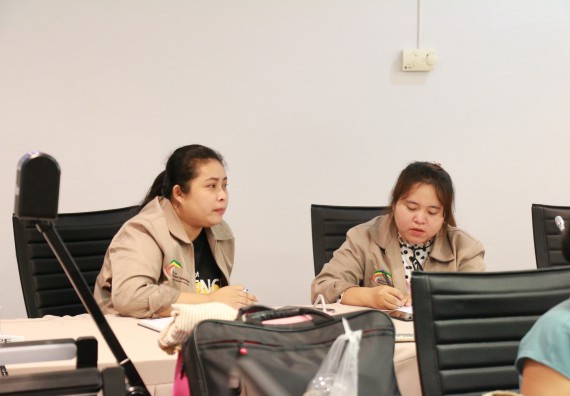 ภาพกิจกรรม คณะวิทยาศาสตร์และเทคโนโลยี จัดประชุมเรื่อง การจัดค่ายวิทยาศาสตร์โรงเรียนสาธิตฯ