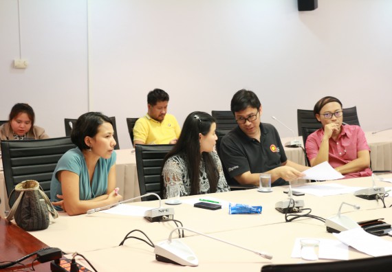 ภาพกิจกรรม คณะวิทยาศาสตร์และเทคโนโลยี จัดประชุมเรื่อง การจัดค่ายวิทยาศาสตร์โรงเรียนสาธิตฯ