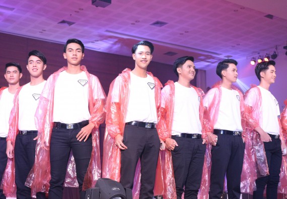 ภาพกิจกรรม นักศึกษาคณะวิทยาศาสตร์และเทคโนโลยี ชั้นปีที่ 1 เข้าร่วมกิจกรรมประกวดเฟรชชี่ ปีการศึกษา 2562 