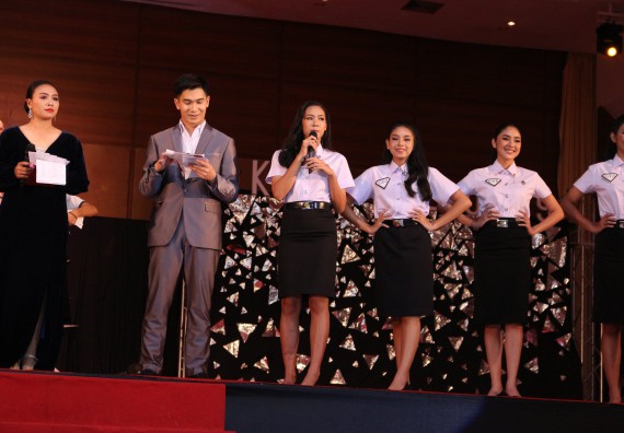 ภาพกิจกรรม นักศึกษาคณะวิทยาศาสตร์และเทคโนโลยี ชั้นปีที่ 1 เข้าร่วมกิจกรรมประกวดเฟรชชี่ ปีการศึกษา 2562 