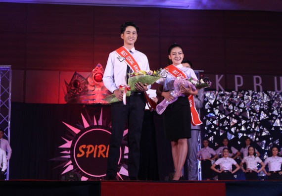 ภาพกิจกรรม นักศึกษาคณะวิทยาศาสตร์และเทคโนโลยี ชั้นปีที่ 1 เข้าร่วมกิจกรรมประกวดเฟรชชี่ ปีการศึกษา 2562 