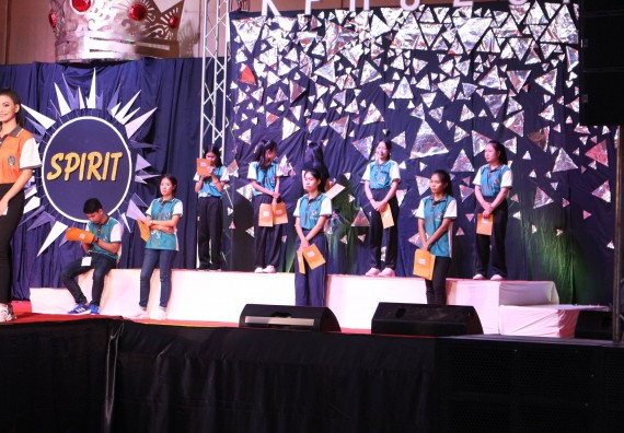 ภาพกิจกรรม นักศึกษาคณะวิทยาศาสตร์และเทคโนโลยี ชั้นปีที่ 1 เข้าร่วมกิจกรรมประกวดเฟรชชี่ ปีการศึกษา 2562 