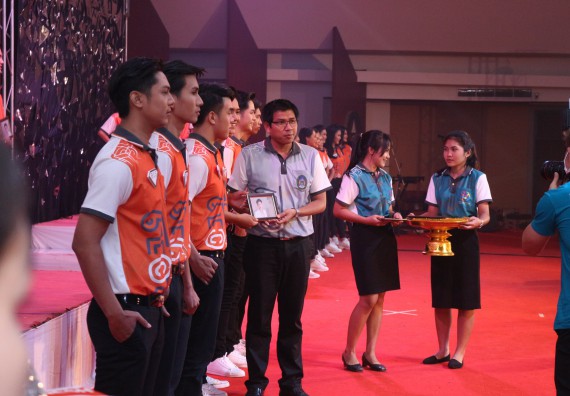 ภาพกิจกรรม นักศึกษาคณะวิทยาศาสตร์และเทคโนโลยี ชั้นปีที่ 1 เข้าร่วมกิจกรรมประกวดเฟรชชี่ ปีการศึกษา 2562 