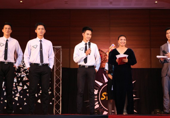 ภาพกิจกรรม นักศึกษาคณะวิทยาศาสตร์และเทคโนโลยี ชั้นปีที่ 1 เข้าร่วมกิจกรรมประกวดเฟรชชี่ ปีการศึกษา 2562 