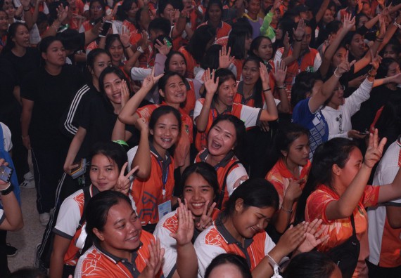 ภาพกิจกรรม นักศึกษาคณะวิทยาศาสตร์และเทคโนโลยี ชั้นปีที่ 1 เข้าร่วมกิจกรรมประกวดเฟรชชี่ ปีการศึกษา 2562 