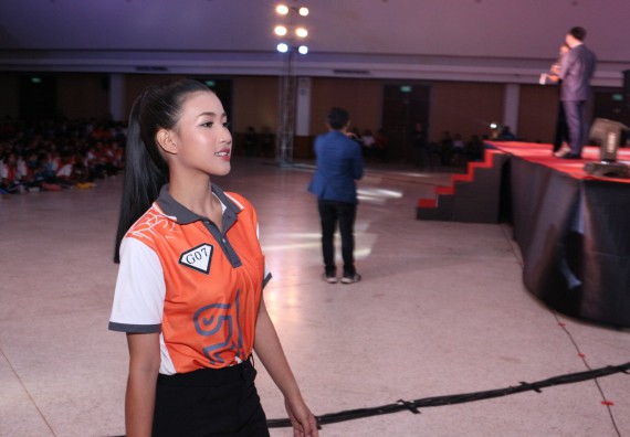 ภาพกิจกรรม นักศึกษาคณะวิทยาศาสตร์และเทคโนโลยี ชั้นปีที่ 1 เข้าร่วมกิจกรรมประกวดเฟรชชี่ ปีการศึกษา 2562 