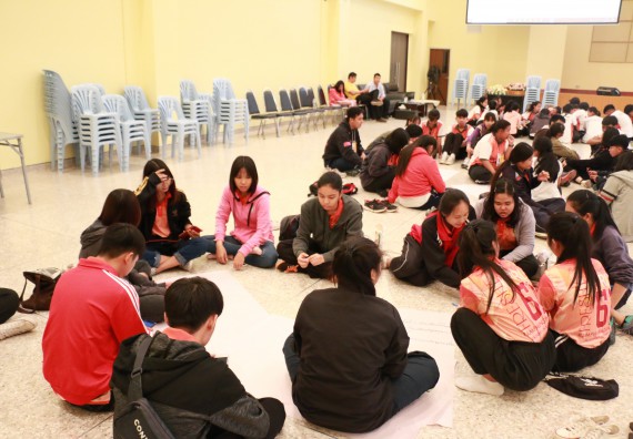 ภาพกิจกรรม คณะวิทยาศาสตร์และเทคโนโลยี จัดอบรมเชิงปฏิบัติการเรื่อง การพัฒนานักศึกษาเพื่อการผลิตสื่อสร้างสรรค์ กิจกรรมพัฒนาความรู้ให้กับนักศึกษาและศิษย์เก่า 