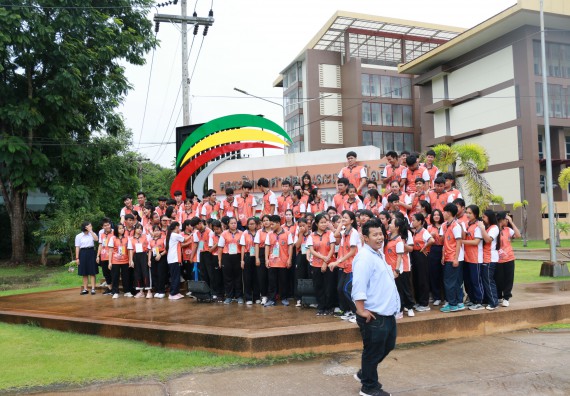 ภาพกิจกรรม คณะวิทยาศาสตร์และเทคโนโลยี จัดอบรมเชิงปฏิบัติการเรื่อง การพัฒนานักศึกษาเพื่อการผลิตสื่อสร้างสรรค์ กิจกรรมพัฒนาความรู้ให้กับนักศึกษาและศิษย์เก่า 