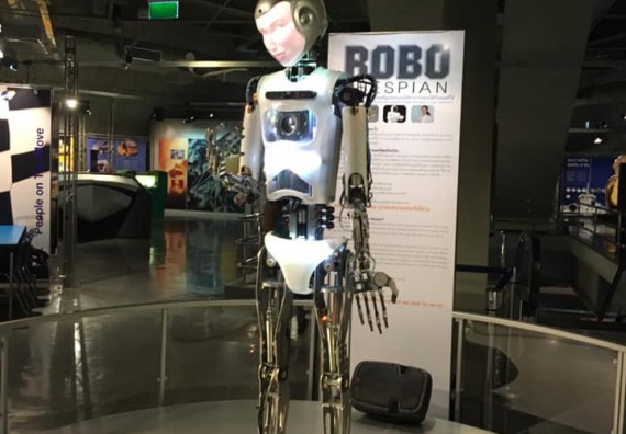 ภาพกิจกรรม โปรแกรมวิชาฟิสิกส์ จัดกิจกรรมตามโครงการพัฒนาคุณลักษณะบัณฑิตฟิสิกส์