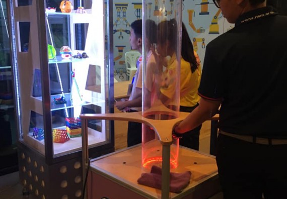 ภาพกิจกรรม โปรแกรมวิชาฟิสิกส์ จัดกิจกรรมตามโครงการพัฒนาคุณลักษณะบัณฑิตฟิสิกส์