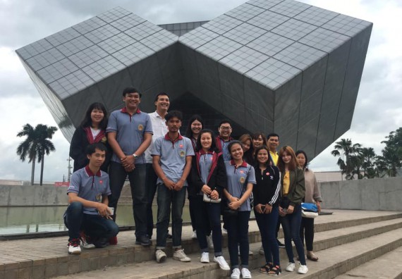 ภาพกิจกรรม โปรแกรมวิชาฟิสิกส์ จัดกิจกรรมตามโครงการพัฒนาคุณลักษณะบัณฑิตฟิสิกส์