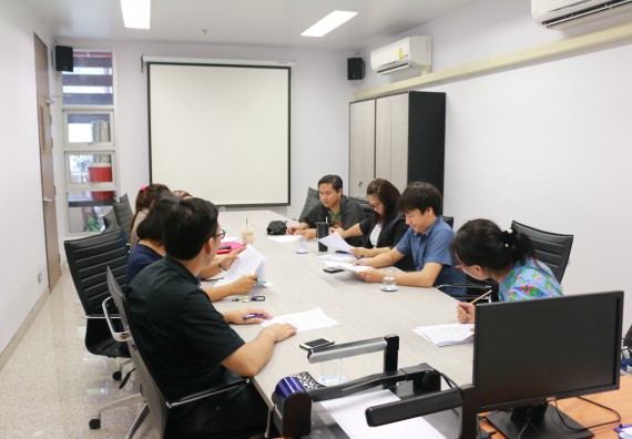 ภาพกิจกรรม คณะวิทยาศาสตร์และเทคโนโลยี จัดประชุม เรื่อง การจัดค่ายวิทยาศาสตร์โรงเรียนอนุบาลกำแพงเพชร