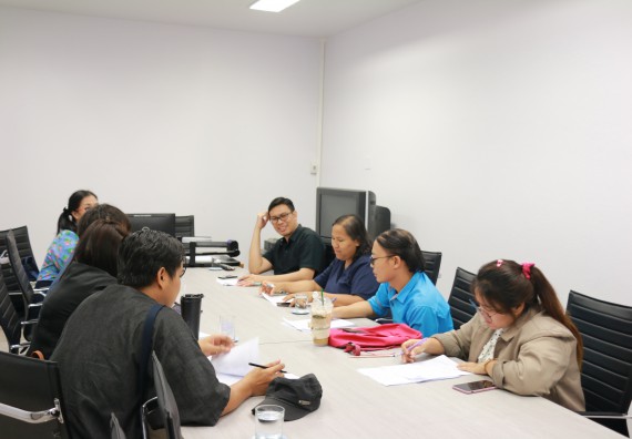 ภาพกิจกรรม คณะวิทยาศาสตร์และเทคโนโลยี จัดประชุม เรื่อง การจัดค่ายวิทยาศาสตร์โรงเรียนอนุบาลกำแพงเพชร