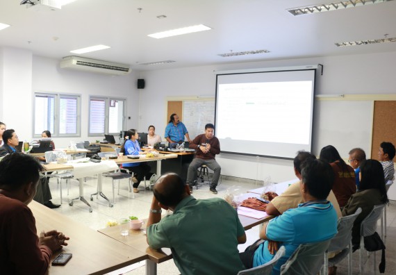 ภาพกิจกรรม โปรแกรมวิชาวิทยาศาสตร์สิ่งแวดล้อม จัดประชุมชี้แจงให้ความรู้เกี่ยวกับเครือข่ายป่าไม้ภาคพลเมือง