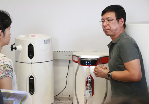 ภาพกิจกรรม คณะวิทยาศาสตร์และเทคโนโลยี จัดประชุมและรับฟังวิธีใช้งานเครื่องทำน้ำบริสุทธิ์