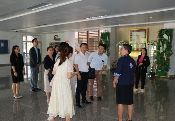 ภาพกิจกรรม คณะวิทยาศาสตร์และเทคโนโลยี ได้ต้อนรับคณะผู้บริหารจากโรงเรียน Qujing Qilin Changxin Vacational School of Technology ประเทศสาธารณรัฐประชาชนจีน