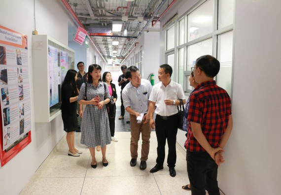 ภาพกิจกรรม คณะวิทยาศาสตร์และเทคโนโลยี ได้ต้อนรับคณะผู้บริหารจากโรงเรียน Qujing Qilin Changxin Vacational School of Technology ประเทศสาธารณรัฐประชาชนจีน