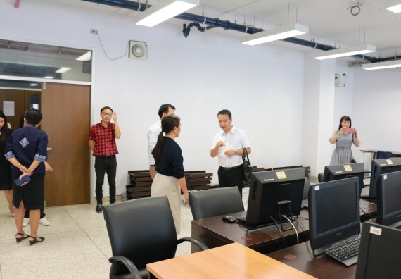 ภาพกิจกรรม คณะวิทยาศาสตร์และเทคโนโลยี ได้ต้อนรับคณะผู้บริหารจากโรงเรียน Qujing Qilin Changxin Vacational School of Technology ประเทศสาธารณรัฐประชาชนจีน