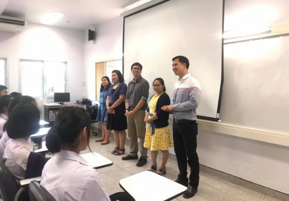 ภาพกิจกรรม โปรแกรมวิชาวิทยาศาสตร์สิ่งแวดล้อม จัดกิจกรรมสานสัมพันธ์พี่น้อง