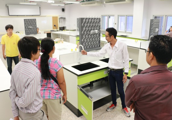 ภาพกิจกรรม คณะวิทยาศาสตร์และเทคโนโลยี จัดอบรมและรับฟังวิธีใช้งานครุภัณฑ์และเครื่องมือ จากบริษัท ดีไซน์ ออลเทอร์เนทีฟ จำกัด