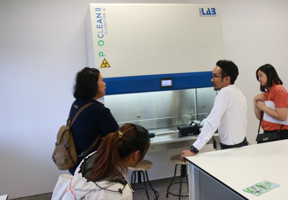 ภาพกิจกรรม คณะวิทยาศาสตร์และเทคโนโลยี จัดอบรมและรับฟังวิธีใช้งานครุภัณฑ์และเครื่องมือ จากบริษัท ดีไซน์ ออลเทอร์เนทีฟ จำกัด