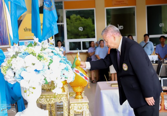 ภาพกิจกรรม คณะวิทยาศาสตร์และเทคโนโลยี เข้าร่วม พิธีเฉลิมพระเกียรติสมเด็จพระนางเจ้าสิริกิติ์ พระบรมราชนินีนาถ พระบรมราชชนนีพันปีหลวง เนื่องในโอกาสวันเฉลิมพระชนมพรรษา 87 พรรษา ประจำปี 2562