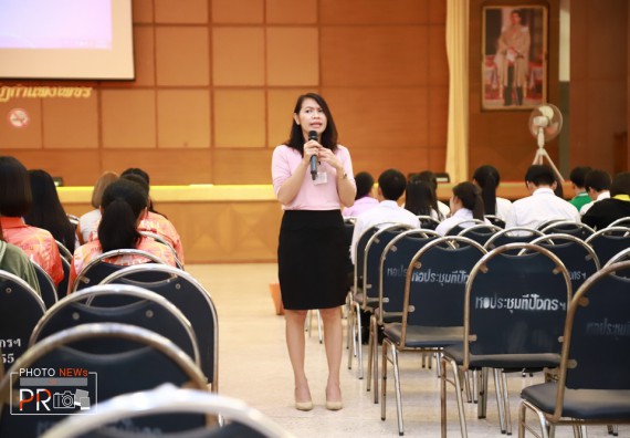 ภาพกิจกรรม นักศึกษาคณะวิทยาศาสตร์และเทคโนโลยี ชั้นปีที่ 2-3 เข้าร่วมโครงการวันต่อต้านยาเสพติดโลกและการมอบรางวัลการประกวดภาพยนตร์สั้นรณรงค์ต่อต้านยาเสพติด