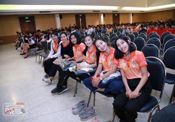 ภาพกิจกรรม นักศึกษาคณะวิทยาศาสตร์และเทคโนโลยี ชั้นปีที่ 2-3 เข้าร่วมโครงการวันต่อต้านยาเสพติดโลกและการมอบรางวัลการประกวดภาพยนตร์สั้นรณรงค์ต่อต้านยาเสพติด