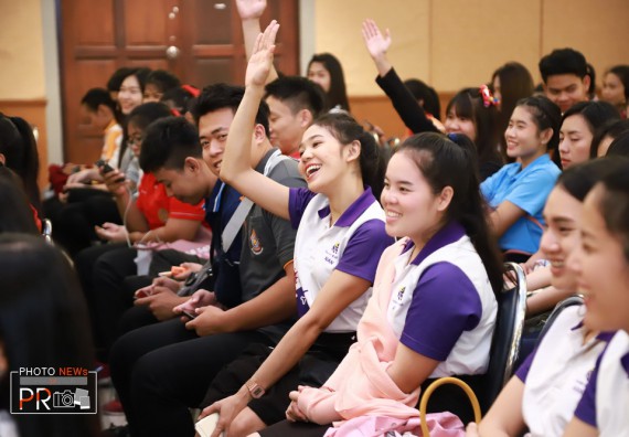 ภาพกิจกรรม นักศึกษาคณะวิทยาศาสตร์และเทคโนโลยี ชั้นปีที่ 2-3 เข้าร่วมโครงการวันต่อต้านยาเสพติดโลกและการมอบรางวัลการประกวดภาพยนตร์สั้นรณรงค์ต่อต้านยาเสพติด