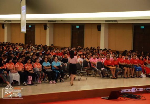 ภาพกิจกรรม นักศึกษาคณะวิทยาศาสตร์และเทคโนโลยี ชั้นปีที่ 2-3 เข้าร่วมโครงการวันต่อต้านยาเสพติดโลกและการมอบรางวัลการประกวดภาพยนตร์สั้นรณรงค์ต่อต้านยาเสพติด