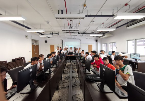 ภาพกิจกรรม โปรแกรมวิชาวิทยาการคอมพิวเตอร์ จัดกิจกรรมเตรียมความพร้อมการเรียนรู้ระดับอุดมศึกษาสำหรับนักศึกษาใหม่หลักสูตรวิทยาการคอมพิวเตอร์ ประจำปีการศึกษา 2562