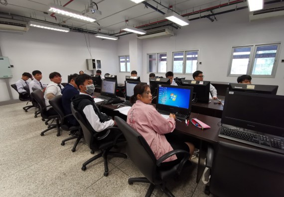 ภาพกิจกรรม โปรแกรมวิชาวิทยาการคอมพิวเตอร์ จัดกิจกรรมเตรียมความพร้อมการเรียนรู้ระดับอุดมศึกษาสำหรับนักศึกษาใหม่หลักสูตรวิทยาการคอมพิวเตอร์ ประจำปีการศึกษา 2562