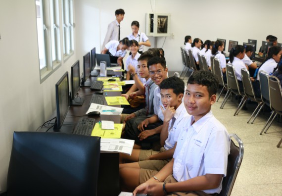 ภาพกิจกรรม  โปรแกรมวิชาวิทยาการคอมพิวเตอร์ คณะวิทยาศาสตร์และเทคโนโลยี มรภ.กพ. จัดอบรมเชิงปฏิบัติการ Micro:bit ช่วงที่ 2