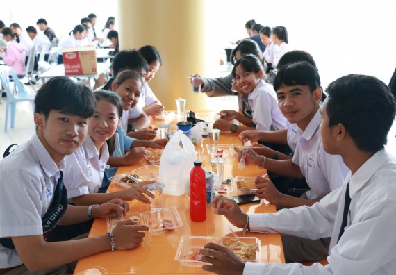 ภาพกิจกรรม  โปรแกรมวิชาวิทยาการคอมพิวเตอร์ คณะวิทยาศาสตร์และเทคโนโลยี มรภ.กพ. จัดอบรมเชิงปฏิบัติการ Micro:bit ช่วงที่ 2