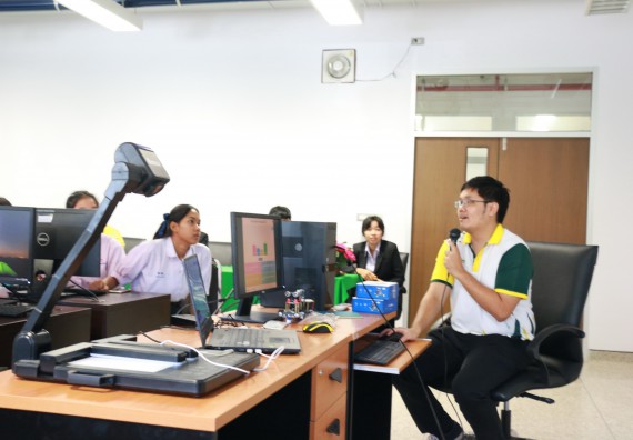 ภาพกิจกรรม  โปรแกรมวิชาวิทยาการคอมพิวเตอร์ คณะวิทยาศาสตร์และเทคโนโลยี มรภ.กพ. จัดอบรมเชิงปฏิบัติการ Micro:bit ช่วงที่ 2