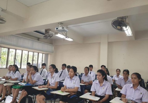 ภาพกิจกรรม โปรแกรมวิชาคณิตศาสตร์ จัดกิจกรรมการเตรียมความพร้อมด้านวิชาการ และการใช้ชีวิตในมหาวิทยาลัย