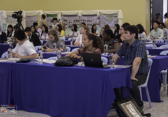 ภาพกิจกรรม โปรแกรมวิชาคณิตศาสตร์ จัดกิจกรรมสัมมนาวิชาการด้านวิชาคณิตศาสตร์