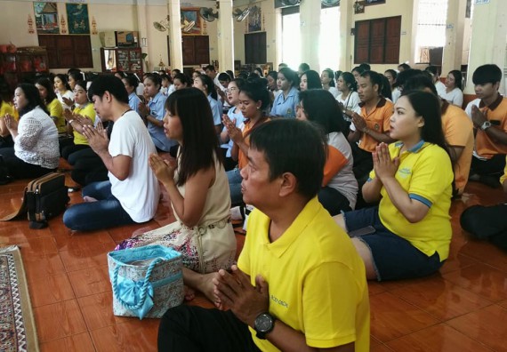 ภาพกิจกรรม หลักสูตรเทคโนโลยีสารสนเทศ จัดกิจกรรมแห่เทียนเข้าพรรษา หลักสูตรเทคโนโลยีสารสนเทศ