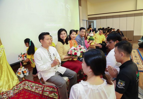 ภาพกิจกรรม อาจารย์ และนักศึกษาคณะวิทยาศาสตร์และเทคโนโลยี เข้าร่วมพิธีไหว้ครู ประจำปีการศึกษา 2562 