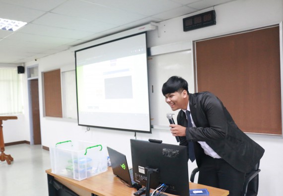 ภาพกิจกรรม  โปรแกรมวิชาวิทยาการคอมพิวเตอร์ จัดอบรมเชิงปฏิบัติการ Micro:bit ช่วงที่ 1