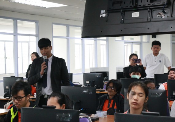 ภาพกิจกรรม  โปรแกรมวิชาวิทยาการคอมพิวเตอร์ จัดอบรมเชิงปฏิบัติการ Micro:bit ช่วงที่ 1