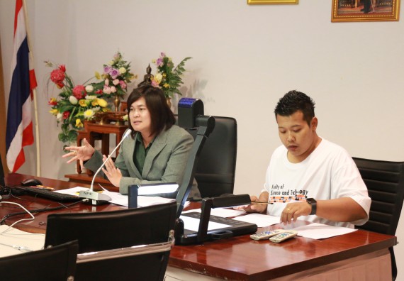 ภาพกิจกรรม คณะวิทยาศาสตร์และเทคโนโลยี จัดประชุม เรื่อง โครงการสัมมนาเชิงปฏิบัติการค่ายอาสาบำเพ็ญประโยชน์เพื่อส่งเสริมสร้างจริยธรรมและบูรณาการการเรียนรู้งานประกันคุณภาพการศึกษา เพื่อทำนุบำรุงศิลปวัฒนธรรม ครั้งที่ 6