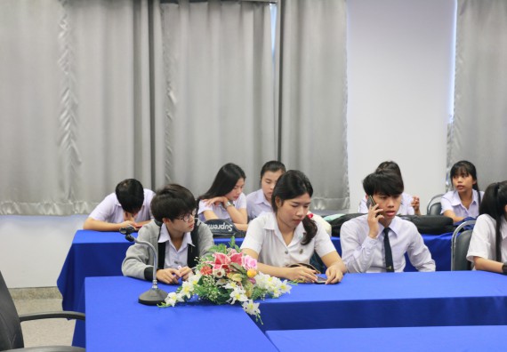 ภาพกิจกรรม โปรแกรมวิชาเคมี จัดกิจกรรมการพัฒนาคุณลักษณะบัณฑิตที่พึงประสงค์ สาขาเคมี