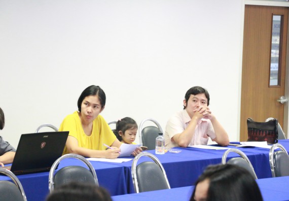 ภาพกิจกรรม โปรแกรมวิชาเคมี จัดกิจกรรมการพัฒนาคุณลักษณะบัณฑิตที่พึงประสงค์ สาขาเคมี