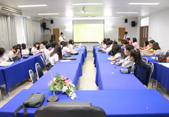 ภาพกิจกรรม โปรแกรมวิชาเคมี จัดกิจกรรมการพัฒนาคุณลักษณะบัณฑิตที่พึงประสงค์ สาขาเคมี