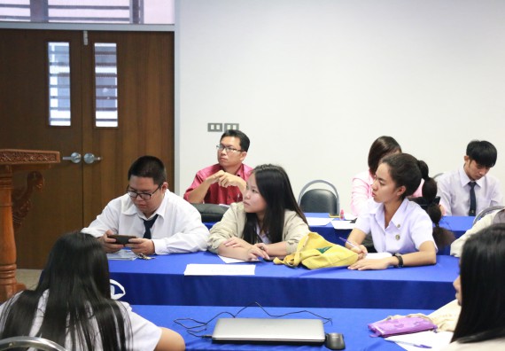 ภาพกิจกรรม โปรแกรมวิชาเคมี จัดกิจกรรมการพัฒนาคุณลักษณะบัณฑิตที่พึงประสงค์ สาขาเคมี