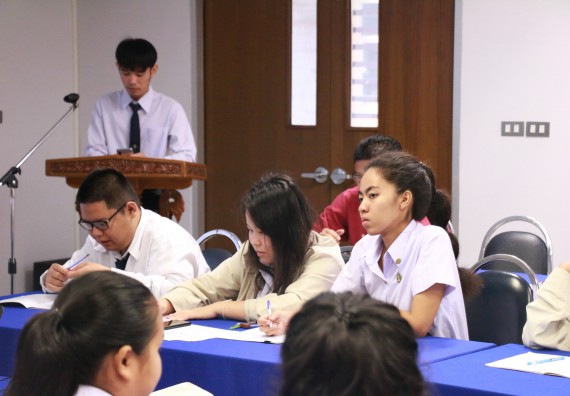 ภาพกิจกรรม โปรแกรมวิชาเคมี จัดกิจกรรมการพัฒนาคุณลักษณะบัณฑิตที่พึงประสงค์ สาขาเคมี