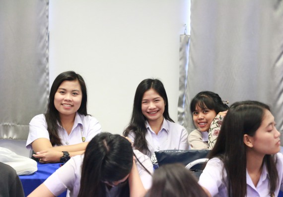 ภาพกิจกรรม โปรแกรมวิชาเคมี จัดกิจกรรมการพัฒนาคุณลักษณะบัณฑิตที่พึงประสงค์ สาขาเคมี