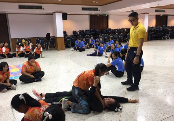ภาพกิจกรรม โปรแกรมวิชาสาธารณสุขศาสตร์ จัดอบรมศิลปะการป้องกันตัว